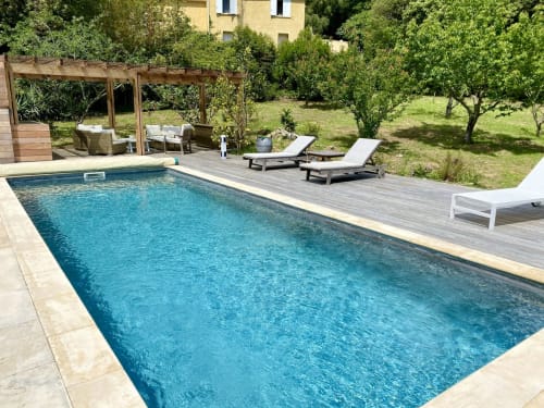 villa à louer en famille corse avec piscine
