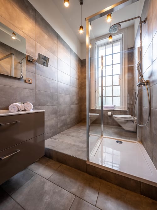 Salle de bain chambre standard supérieure - Hôtel Ô Château