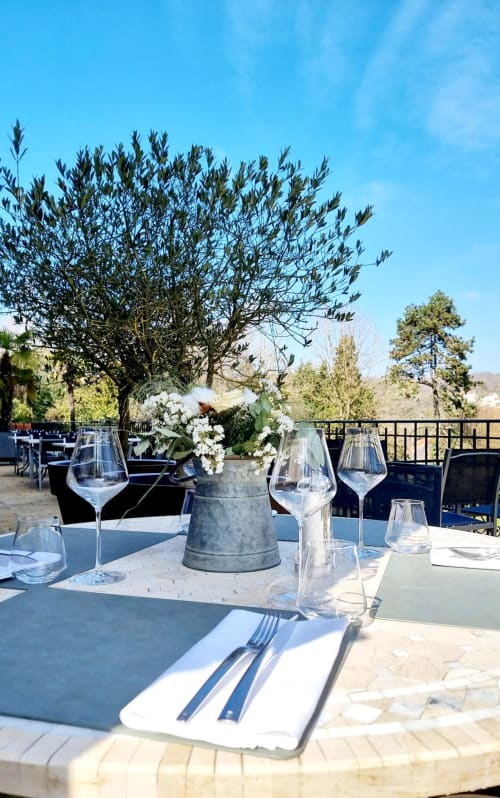 Terrasse du restaurant ô château 