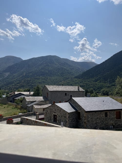 Village Porta, paysages des Pyrénees, Le Campcardos, hôtel restaurant, auberge de Porta, Pyréennes, France