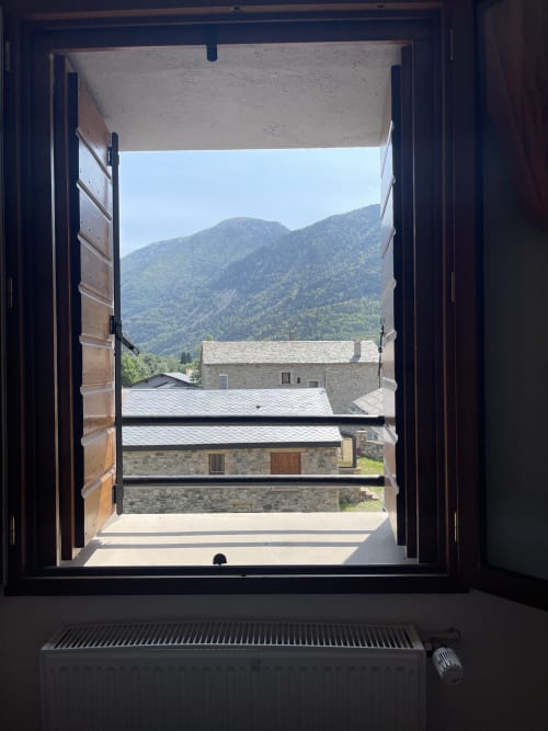 Vue depuis la chambre, Le Campcardos, hôtel restaurant, auberge de Porta, Pyréennes, France