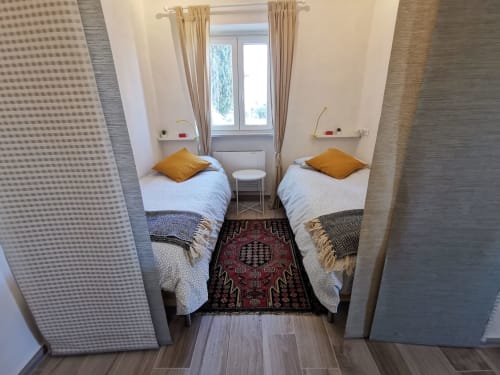 Sole | Corte Buenavista - 2 camere con letti singoli o matrimoniale per 4 persone. Sala e bagno privato. Cucina, macchina del caffè, Wifi, piscina.
