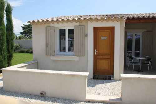 Suite - petite maison indépendante 