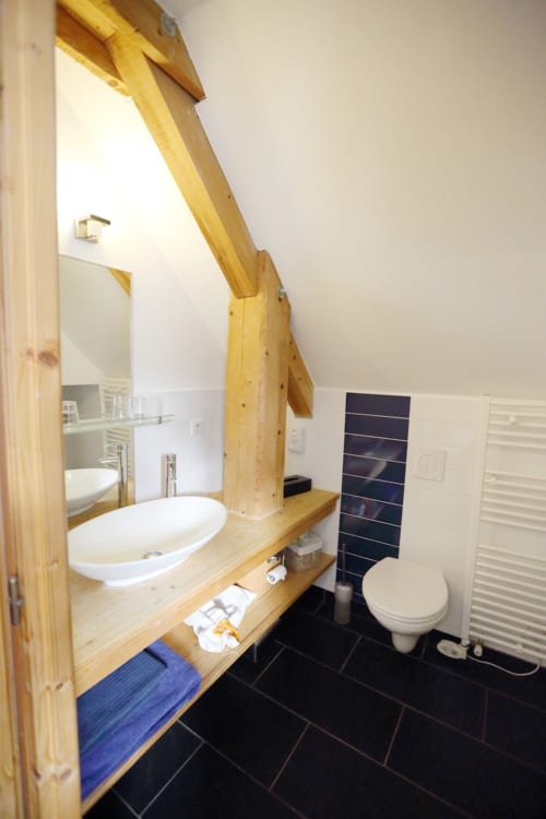 Charmante salle de bain - Le Valombré chambre d'hôtes