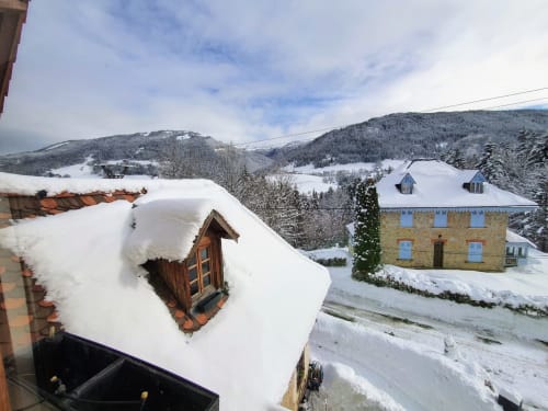 La vallée sous la neige - Balcon chambres d'hôtes Le Valombré