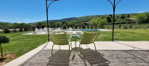 Extérieur, jardin avec piscine, La Melonnerie, Bastide, Lacoste, Luberon.