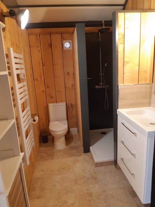 Salle d'eau suite supérieure