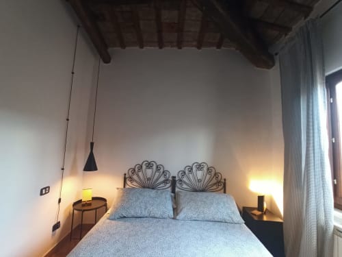L'angelo Pellegrino | Sole, appartamento vista centro storico, appartamento centrale a Rieti, rione San Francesco a Rieti, appartamento con vasca idromassaggio, camera da letto, wifi, TV, condizionatore, cucina, bagno privato, doccia.