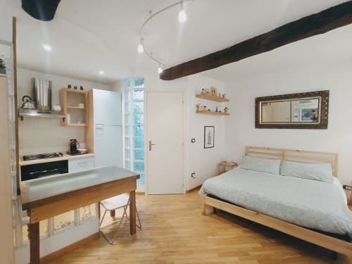 L'angelo Pellegrino | Acqua, monolocale con parquet, wifi, TV, condizionatore, zona notte, bagno privato, doccia, cucina attrezzata, appartamento al primo piano.
