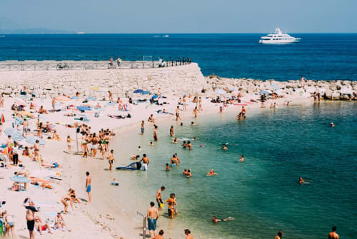Plage de la Gravette - Les Remparts Antibes - location saisonniere appartement vue mer Antibes - Loft - Duplex - Onyx - Diamonds - Chanel - Hermes