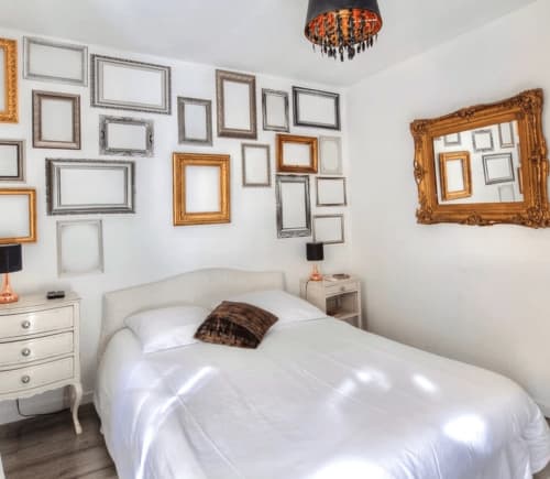 Les Remparts Antibes - location saisonniere appartement vue mer Antibes - Hermes - Chambre