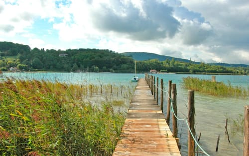 Lac de Paladru - Lac naturel - Auvergne-Rhône-Alpes -Isère