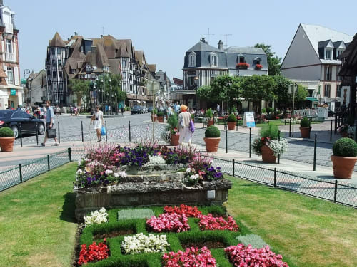 aufenthalt normandie mit schwimmbad
