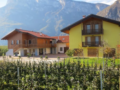 Agritur Clementi | camere in Trentino, Agritur in Trentino Alto Adige ,camere vicino all’uscita dell’autostrada, camere vicino a Trento, piste sciistiche Paganella, piste sciistiche Monte Bondone, camere economiche vicine ad Andalo, Fai della Paganella, Lago di Molveno, Lago di Tovel, mercatini di Natale, piste down hill, guest card, Agritur vicino a piste ciclabili, Agritur in Trentino, Agritur vicino a Trento, Agritur vicino all'uscita dell'autostrada