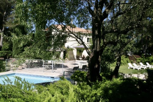Gîtes avec piscine à Mimet | Chambres d'hôtes et gîtes Le Laou