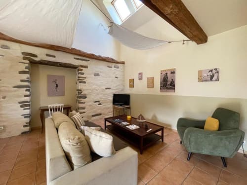 Intérieur, espace salon, gîte Le Surcouf, Manoir de la Bégaudière, Gîte de charme, Mont-Dol.