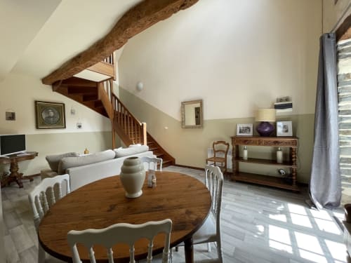 Espace salle à manger et salon, gîte Le chateaubriand, Manoir de la Bégaudière, Gîte de charme, Mont-Dol.