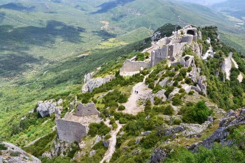 Les châteaux de cathares - Peyrepertuse