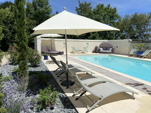 piscine, demeure vallee de la loire 