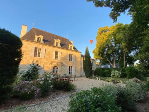 demeure de Beaulieu cour extérieur, hotel avec jardin Vallée de la Loire Maine et Loire