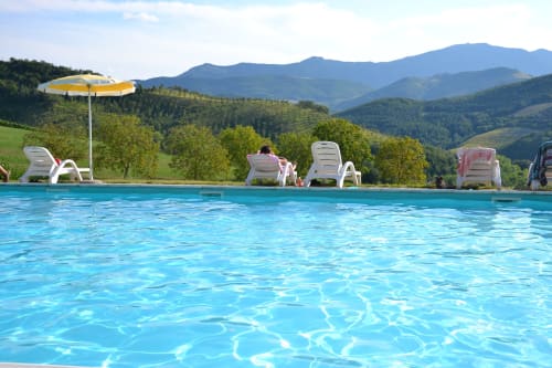 Agriturismo Ca' Le Suore | agriturismo con camere, vacanze in agriturismo, agriturismo con piscina, agriturismo dove dormire, agriturismo nelle Marche, Agriturismo a Cagli, alloggi a Cagli. Casa con giardino, Casa con terrazza. Casa con piscina. Escursioni, attivitá, corsi all'aria aperta, sala congressi Marche, ritiri yoga, corsi di cucina marchigiana.