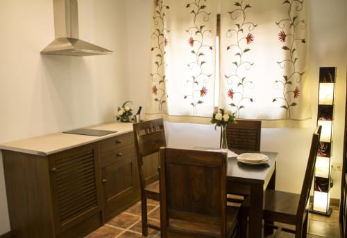 ALOJAMIENTOS VICTORIA | Habitación, moderna y cálida en Sigüenza