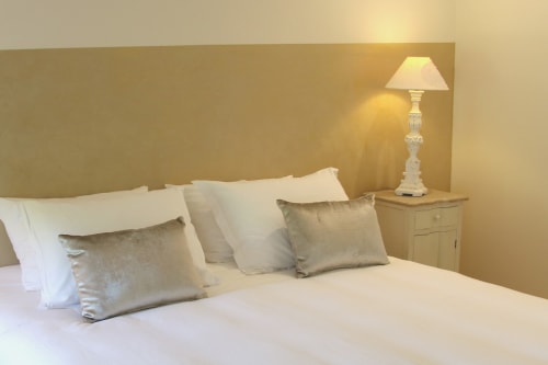Chambre à l'ombre du pin, chambre d'hôte, gîtes, le Clos d'Olea, provence, Luberon.