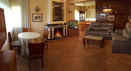 Casa Bellavista | Salón de una casa situada en San Cristóbal de Segovia. Habitaciones de gran calidad con vistas