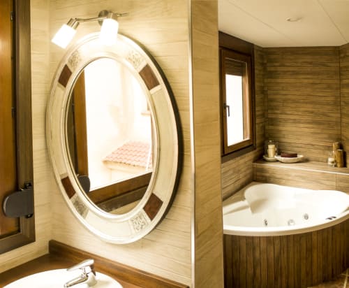 ALOJAMIENTOS VICTORIA | Apartamento en casa rural en Sigüenza con jacuzzi 