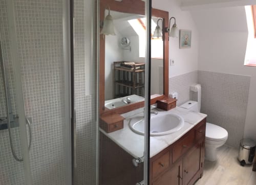 Salle de bain, Le Palissy, gîte, chaumières du chêne, Pouillé, 
Loir-et-Cher