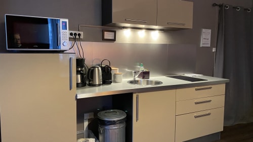 Kitchen area guest apartment Lille La Madeleine logeralamadeleine.fr