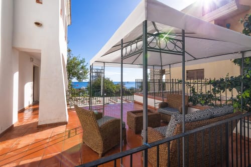 Appartamento 1A | Casa Anna, Santa Maria Navarrese, Appartamenti, Sardegna, Ogliastra, Letto matrimoniale, Letto a castello, Cucina attrezzata, Divano letto, Bagno privato, TV, Gazebo