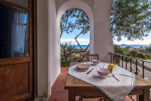 Appartamento 1A | Casa Anna, Santa Maria Navarrese, Appartamenti, Sardegna, Ogliastra, Letto matrimoniale, Letto a castello, Cucina attrezzata, Divano letto, Bagno privato, TV, Gazebo