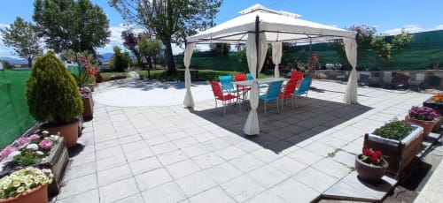 Casa Bellavista | Casa moderna con terraza situada en San Cristóbal de Segovia. Habitaciones de gran calidad