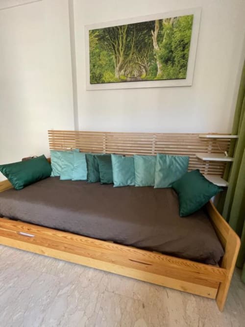 Sweet Rest | Camere a Roma con Tv, Wifi, soggiorno, cucina attrezzata, doccia, asciugacapelli, forno, zona pranzo. Nelle vicinanze : Trastevere, Tempio Maggiore, Campo de' Fiori, Foro Romano, Basilica di Santa Maria, Belvedere del Gianincolo, Fontana dell'Acqua Paola, Ghetto di Roma, Villa Carpegna, Colosseo, Fiume Tevere, Altare della Patria.