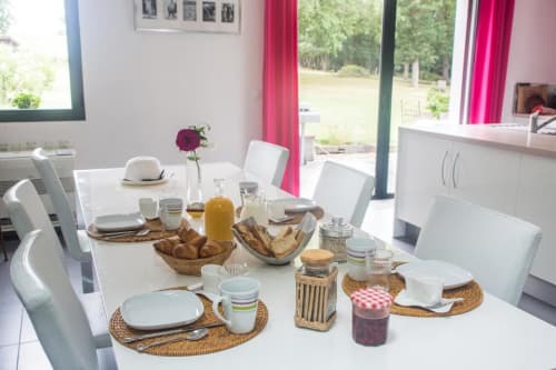 Service petit-déjeuner - Gîte avec table d'hôtes Maison Maupas
