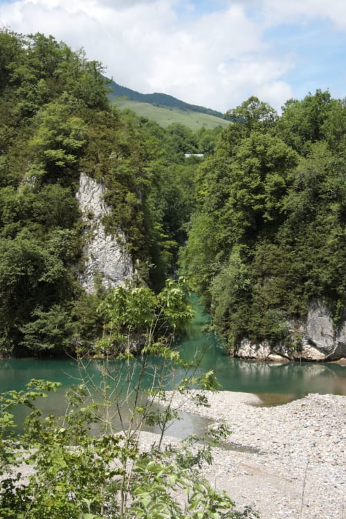 Gorges de Kakuetta - 30 minutes le gite des mousquetaires -Lanne en baretous
Gîte, Des, Mousquetaires
Lanne En Baretous
Béarn
Pyrénées-Atlantiques
Location de Vacances
Gîte 15 personnes
Gîte, au bord d’un ruisseau Location de Vacance dans le Béarn
Gîte avec jardins
Stage bien-être
Gîte, pleine nature le Bearn pour 15 personnes
Gîte en montagne dans les Pyrénées-Atlantiques
7 chambres
5 
Salles de bain
Gîte de Groupe
Gîte de famille
Location de Vacances pour les randonnées
Location de Vacances pour faire du ski a
La Pierre Saint Martin
Location de Vacances Oloron-Sainte-Marie
Vacances en montagne, Pyrénées atlantiques
Location de Vacances, stage, méditation
Location de Vacance stage de yoga
Hébergement accessibilité handicapées
Hébergement pour fauteuil, roulant
