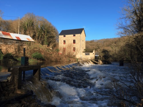 Bretagne - Moulin du Pont Neuf- Insolite