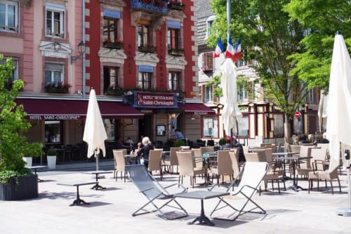 Bar Terrasse Belfort - Burgund-Franche-Comté besuchen - Hotel Saint Christophe