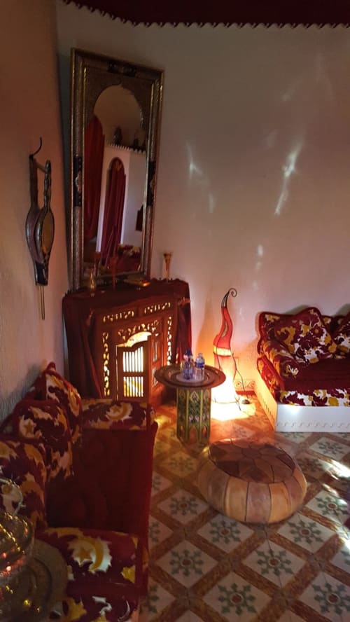ambiance riad-chambre marocaine-lumière tamisée-location vacances