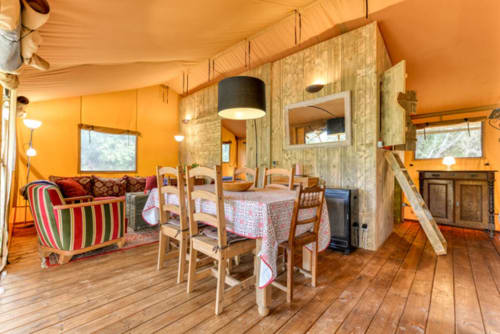 Meublé insolite,  Ecolodge joy, au petit paradis, séjour haute-languedoc, Velieux.