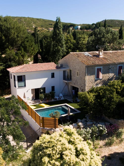 Bed and breakfast Maison florence ivakno in coudoux near Aix-en-provence 4-star tourist accommodation romantic suite with jacuzzi and swimming pool holiday home for 15 people charming cottage for 4 charming cottage