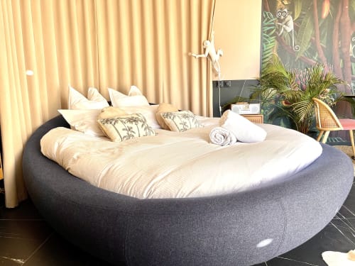 Chambre d'hôtes maison florence ivakno à coudoux proche Aix-en-provence meublé de tourisme 4 étoiles suite romantique avec jacuzzi et piscine maison de vacances pour 15 personnes gîte de charme pour 4 gîte de charme