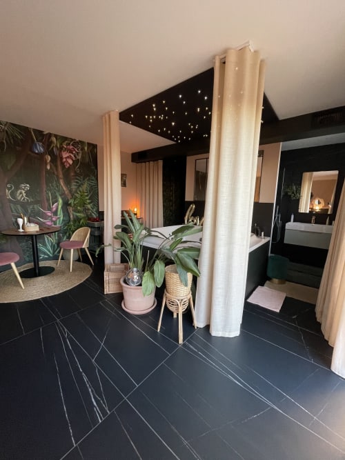 Chambre d'hôtes maison florence ivakno à coudoux proche Aix-en-provence meublé de tourisme 4 étoiles suite romantique avec jacuzzi et piscine maison de vacances pour 15 personnes gîte de charme pour 4 gîte de charme