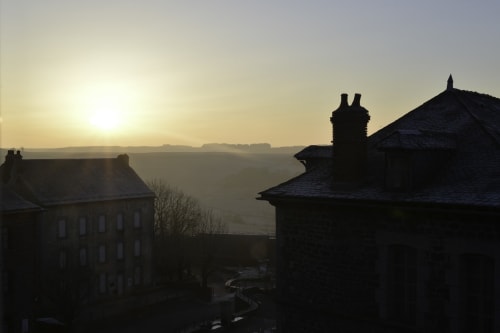 Lever de soleil sur Aubrac vue de la Domerie