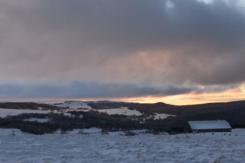 ciel nuageux  sur Aubrac en hiver