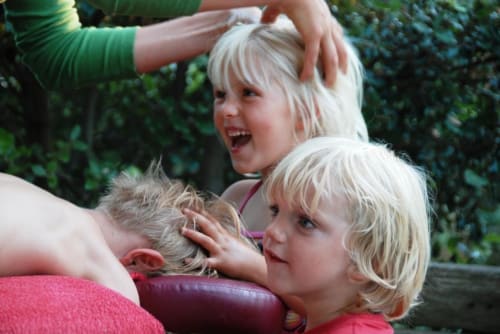 Plaatsen om te ontspannen voor gezinnen, energieke massage, accommodatie met SPA, ecolodge, glamping, gites, uw gastheren, Au petit paradis, occitanie, Velieux.
