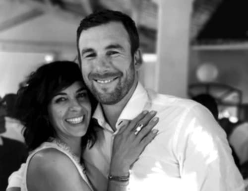 Florence et Nicolas Chambre d'hôtes maison florence ivakno à coudoux proche Aix-en-provence meublé de tourisme 4 étoiles suite romantique avec jacuzzi et piscine maison de vacances pour 15 personnes gîte de charme pour 4 gîte de charme