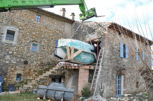 insolite-le lit est un bateau-chambre d'hôtes-Gard