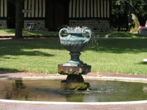 Parc de l'hôtel de ville - Forges-les-Eaux